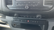 Vauxhall Vivaro Life 1.5 Turbo D 120PS Edition M 5dr Diesel Estate